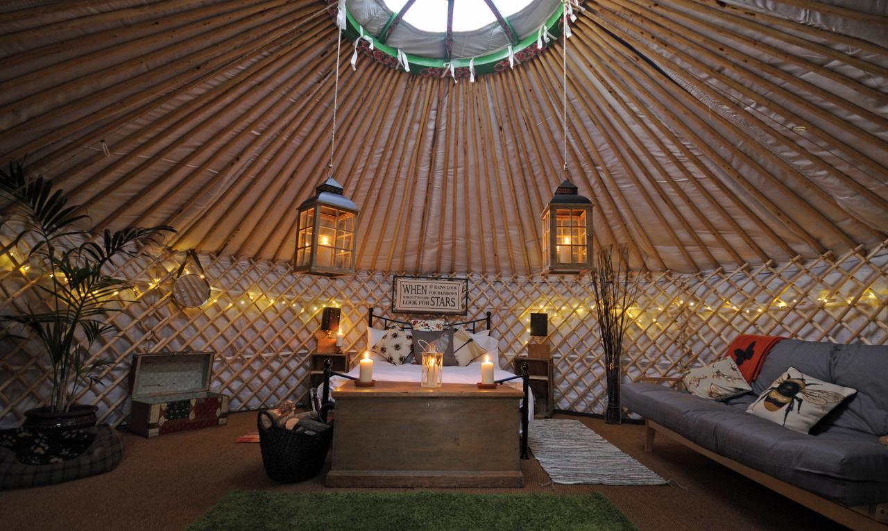 Hotel Glamping On The Hill Mells Exterior foto