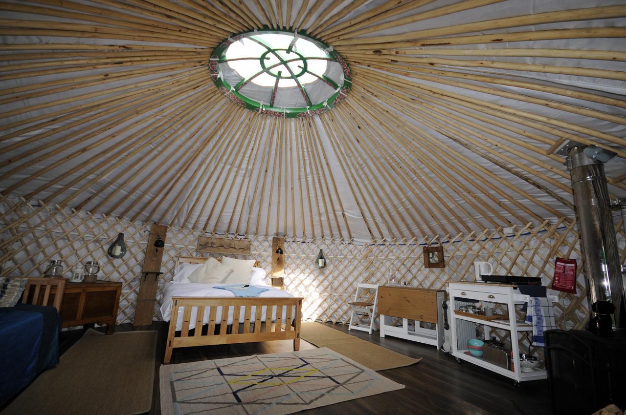 Hotel Glamping On The Hill Mells Exterior foto