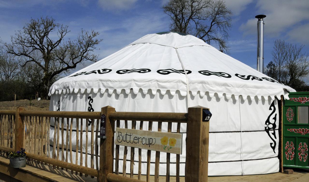 Hotel Glamping On The Hill Mells Exterior foto