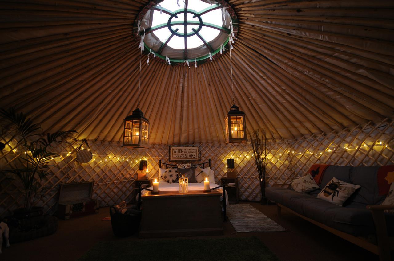 Hotel Glamping On The Hill Mells Exterior foto