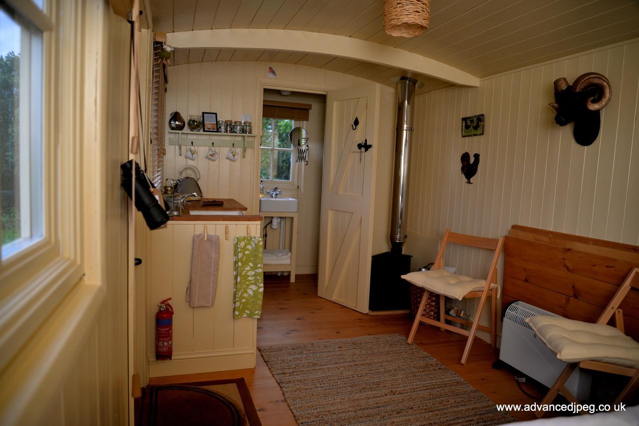 Hotel Glamping On The Hill Mells Exterior foto